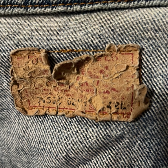 Levi Jean Jacket - Picture 4 of 5